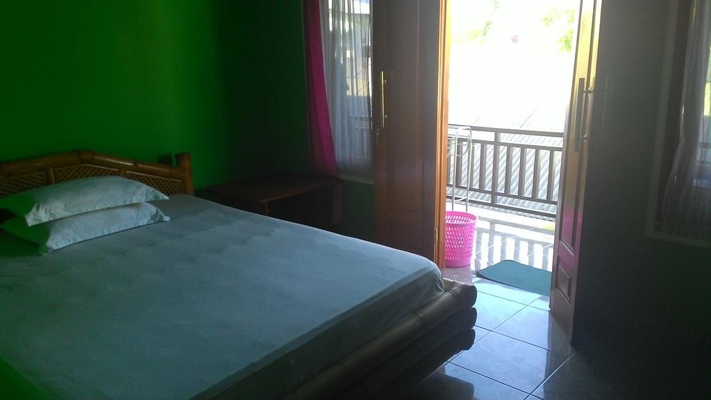 Green Ball Hotel Gili Trawangan Kamer foto